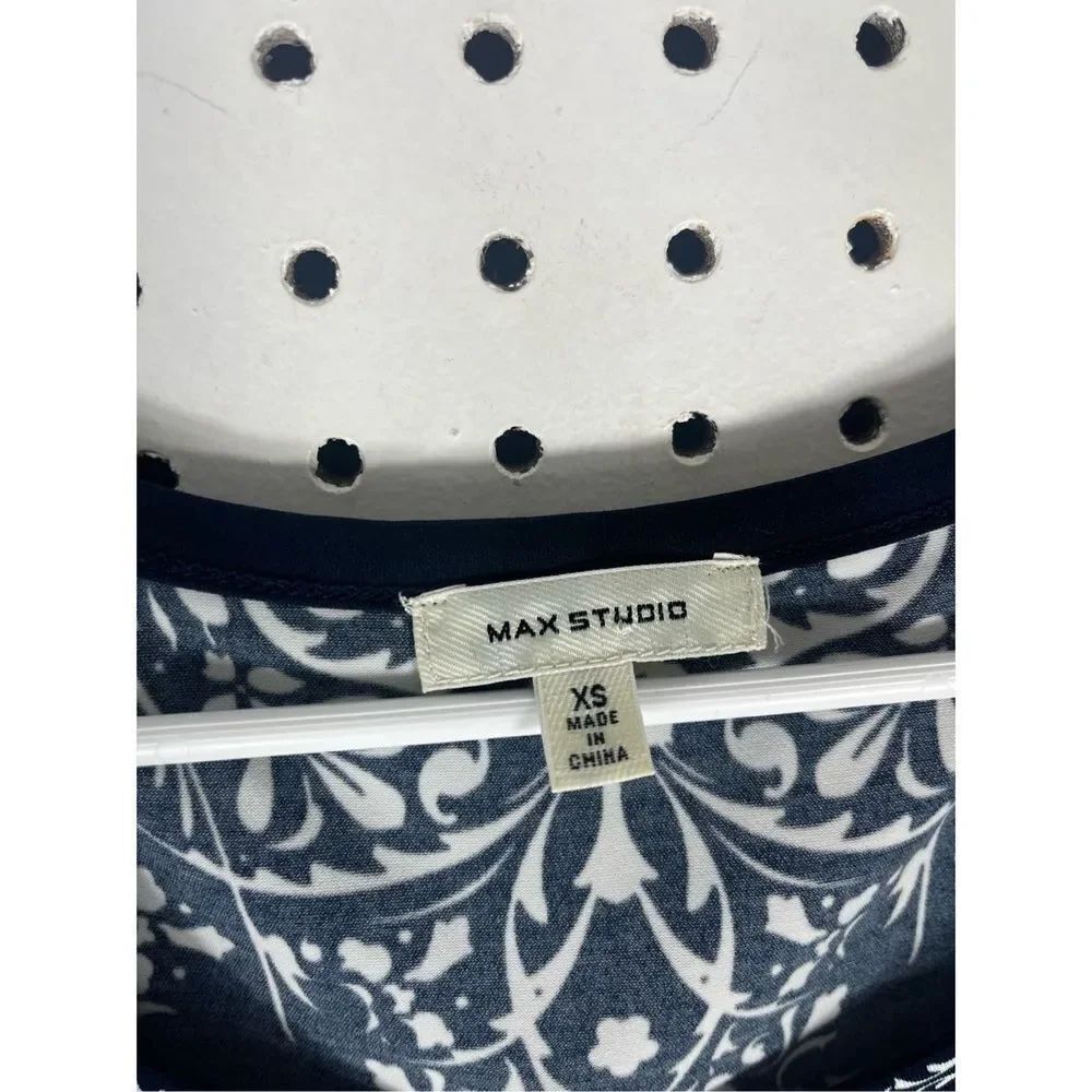 Max Studio Dress - Picture 5 of 7